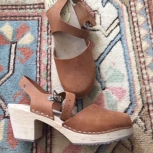 Lotta From Stockholm Leather Clogs